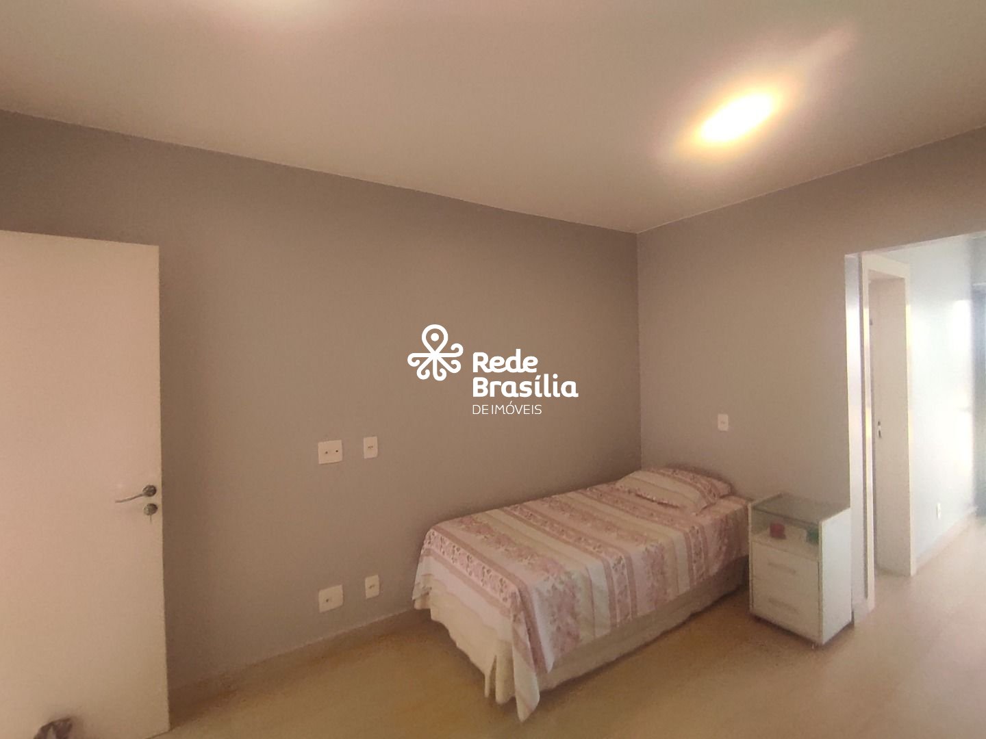 Imagem da propriedade DI147 44