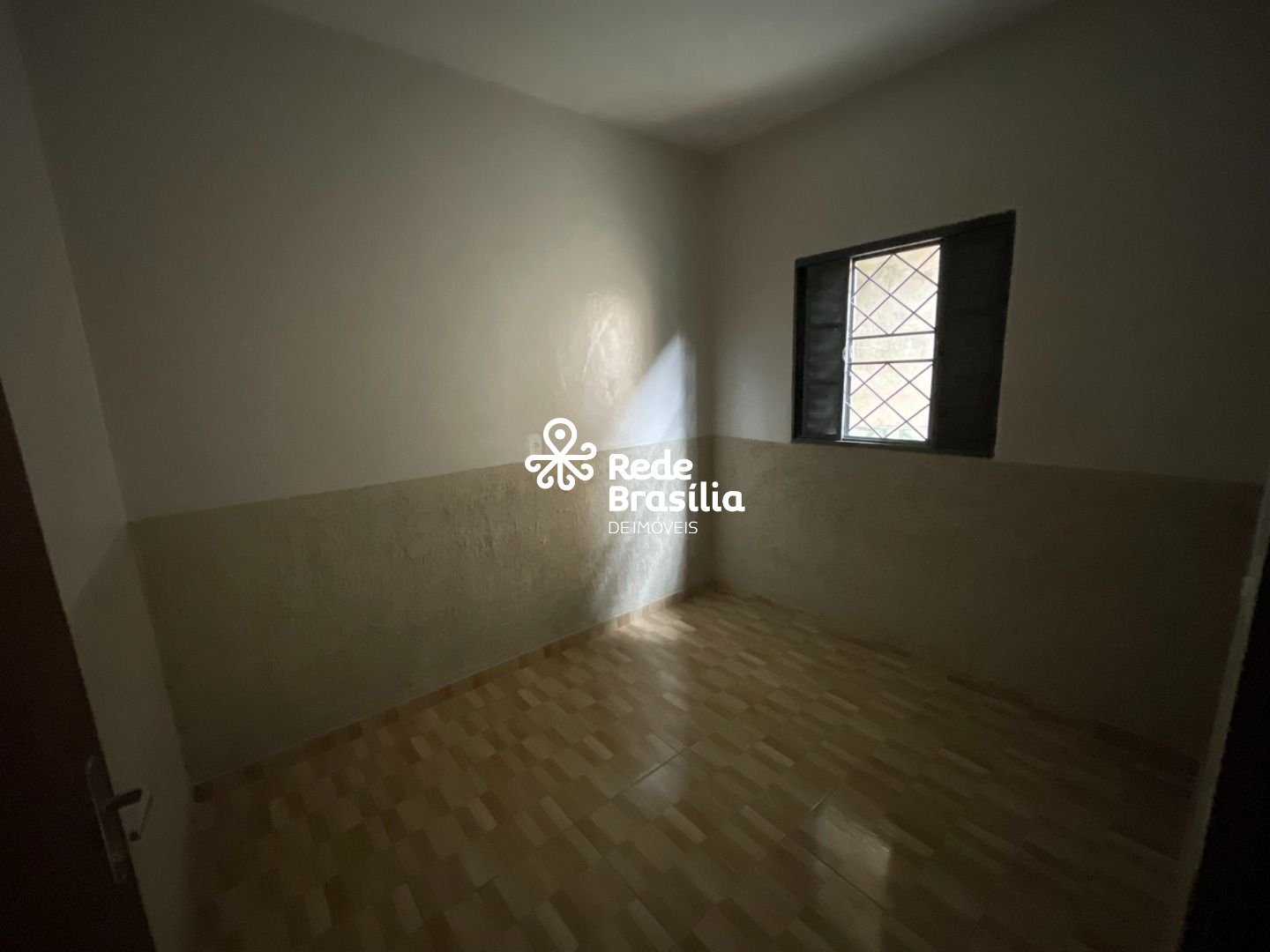 Imagem da propriedade DI365 16