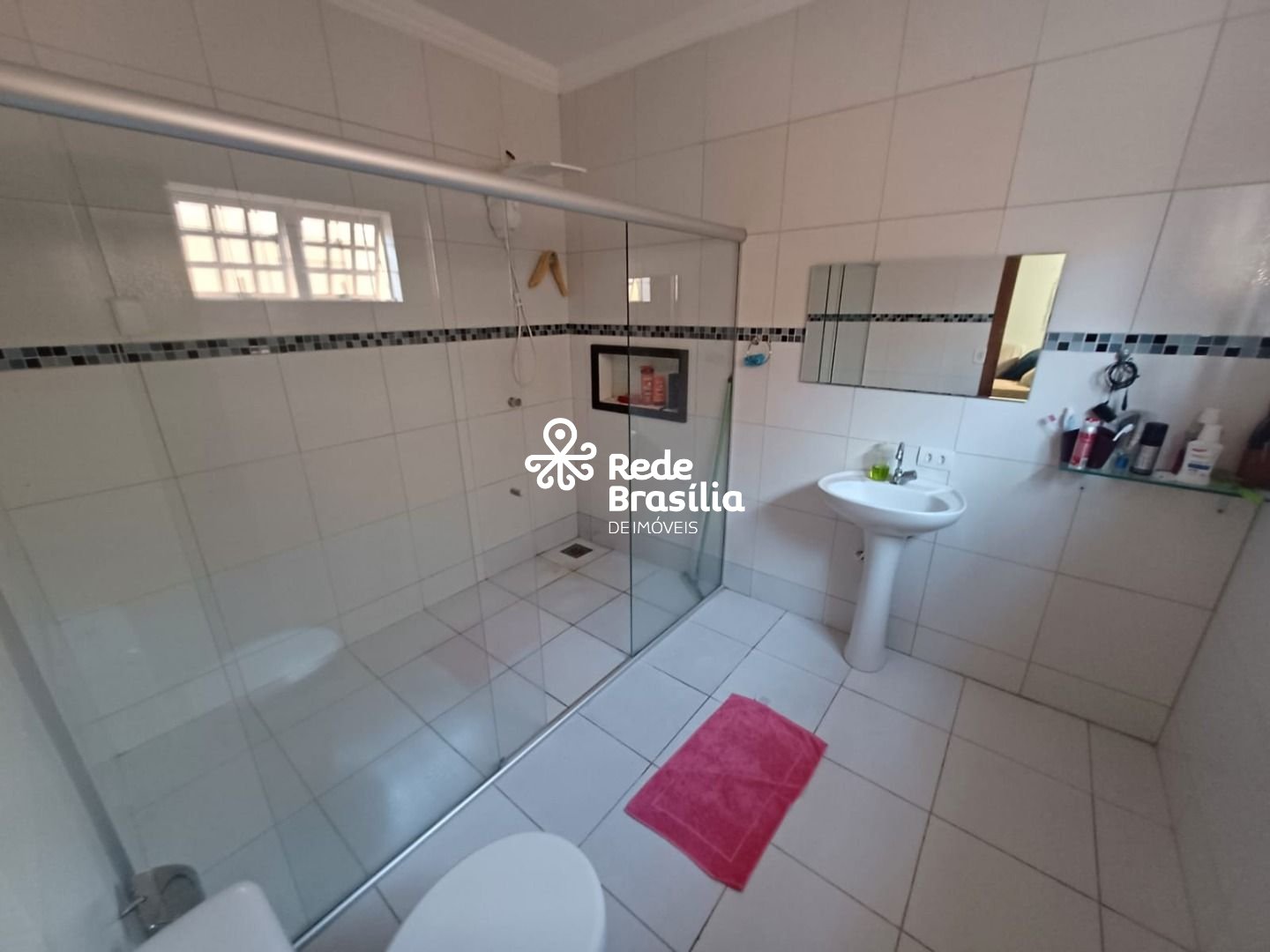 Imagem da propriedade DI593 9