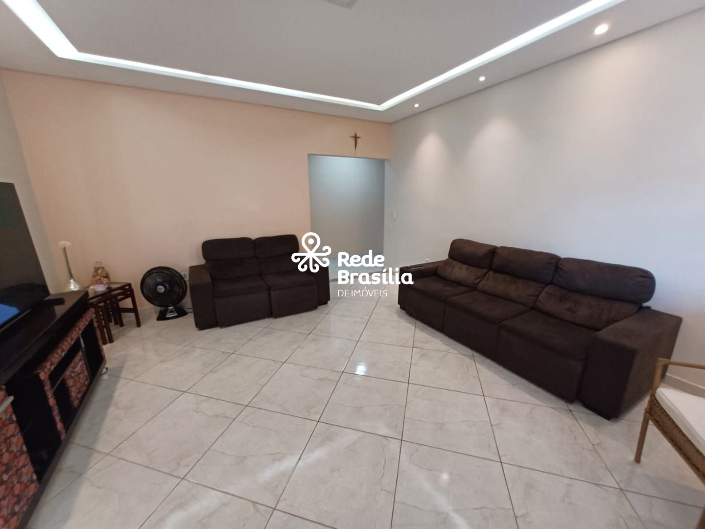 Imagem da propriedade DI593 5