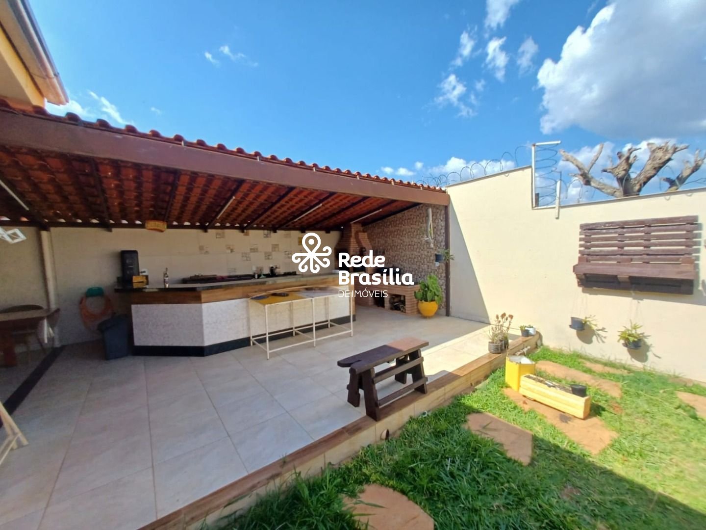 Imagem da propriedade DI593 16