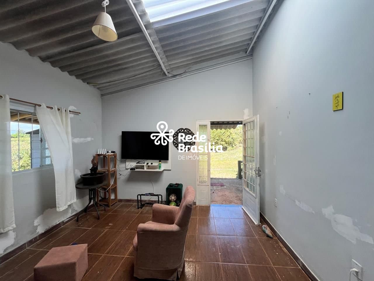 Imagem da propriedade DI695 10