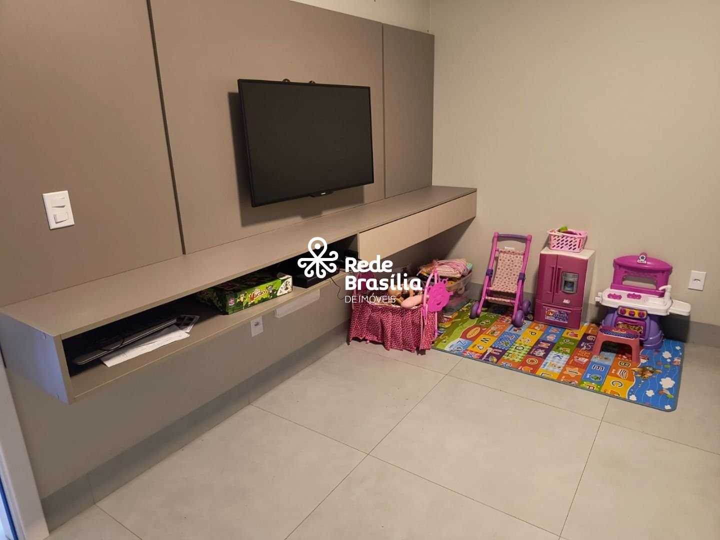 Imagem da propriedade DI734 10