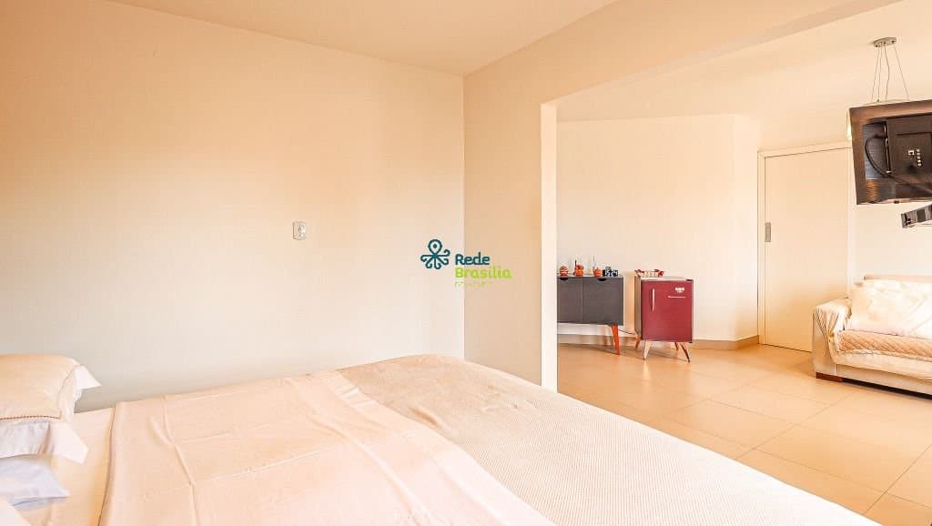 Imagem da propriedade CO6640 32