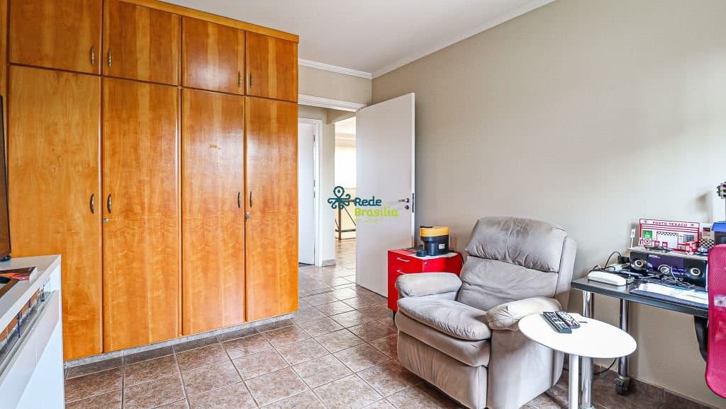 Imagem da propriedade CO6640 27