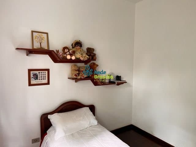 Imagem da propriedade CO7914 26