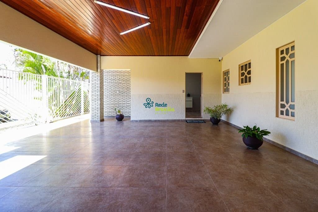 Imagem da propriedade CO8213 51