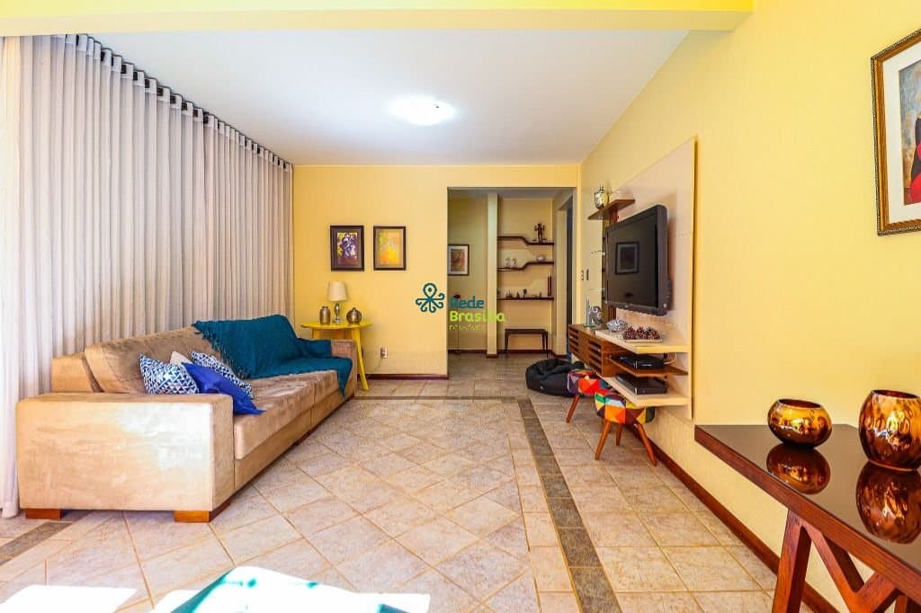 Imagem da propriedade CO8213 16