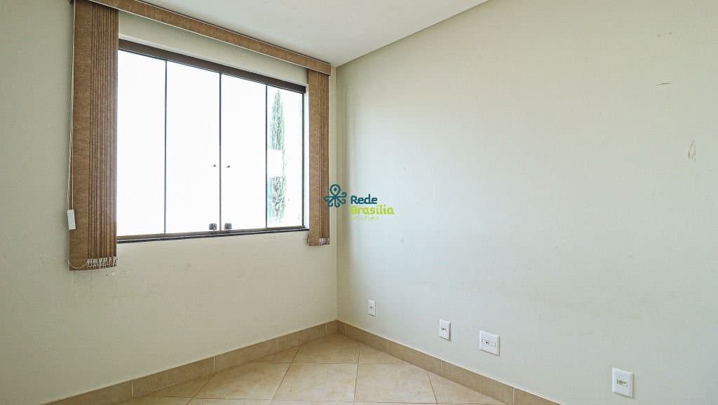 Imagem da propriedade CO9156 27