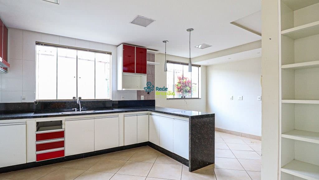 Imagem da propriedade CO9156 10