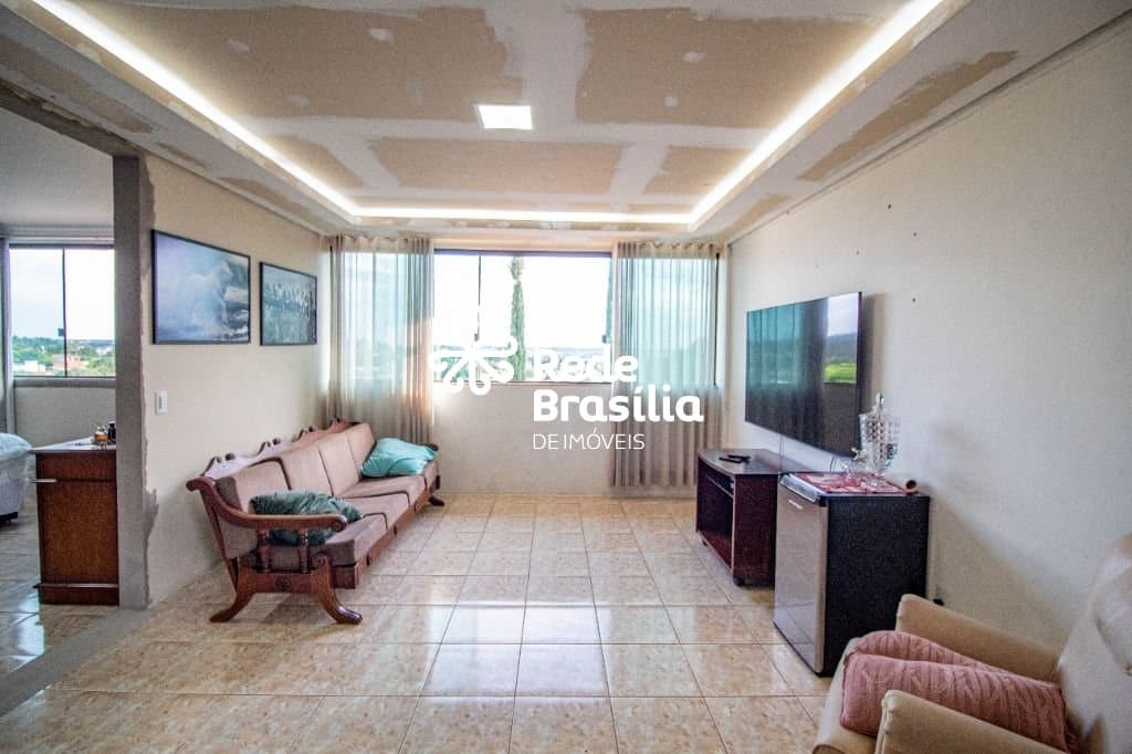 Imagem da propriedade PD2154 24
