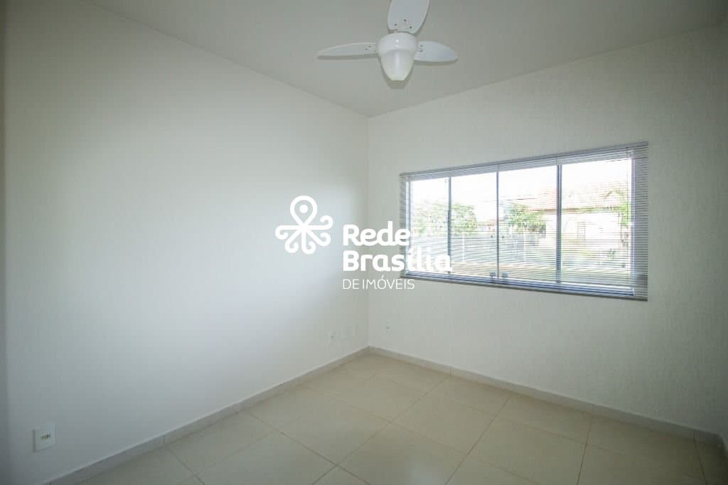Imagem da propriedade PD728 32