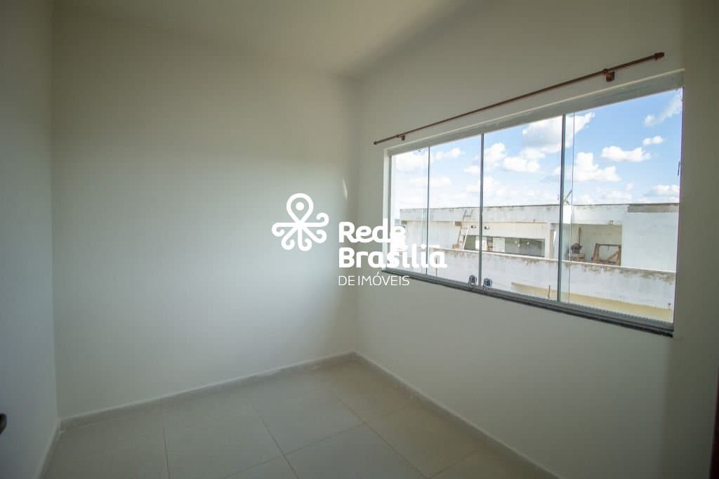 Imagem da propriedade PD728 38
