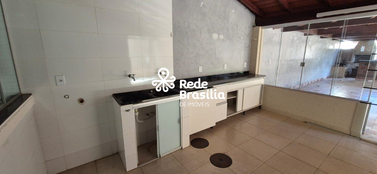 Imagem da propriedade TH32425 33