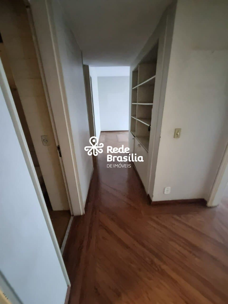 Imagem da propriedade UB1545 12