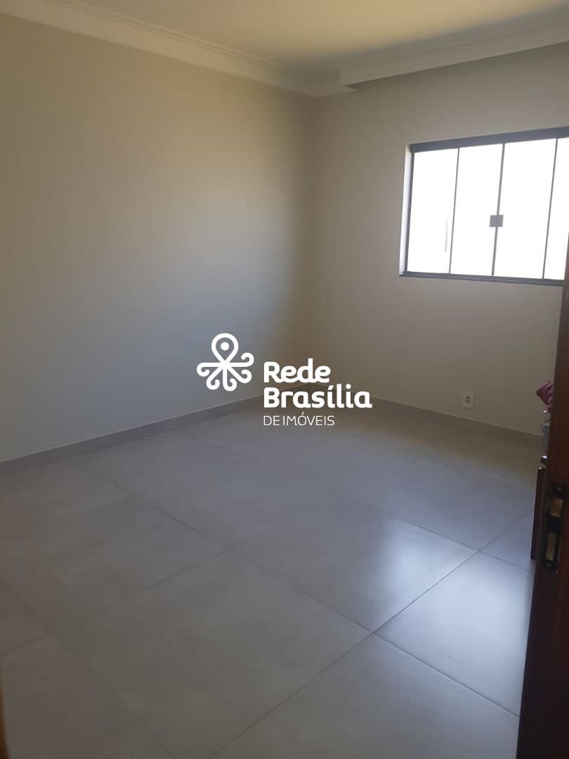 Imagem da propriedade UB878 14